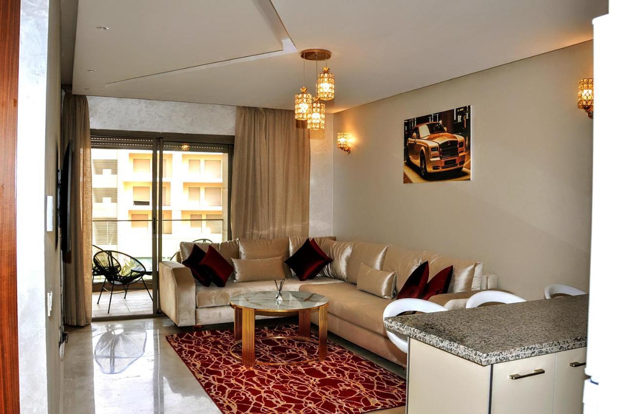 Royal Deluxe Diamond - Marrakech, Luxe Pool View Apartment Marrakesh Bagian luar foto